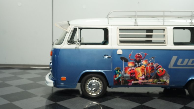 Unknown-Bus-1974-Blue-Plaid-28