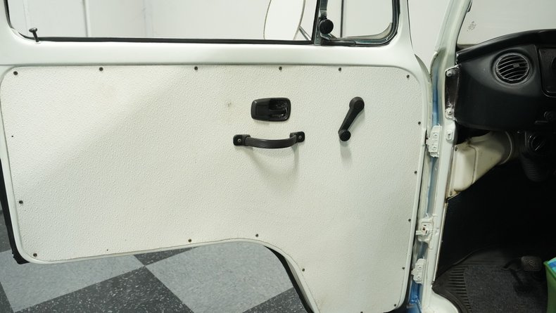 Unknown-Bus-1974-Blue-Plaid-39