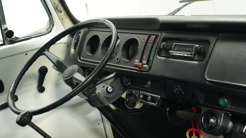 Unknown-Bus-1974-Blue-Plaid-6