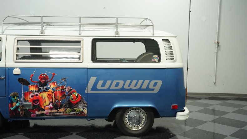 Unknown-Bus-1974-Blue-Plaid-9