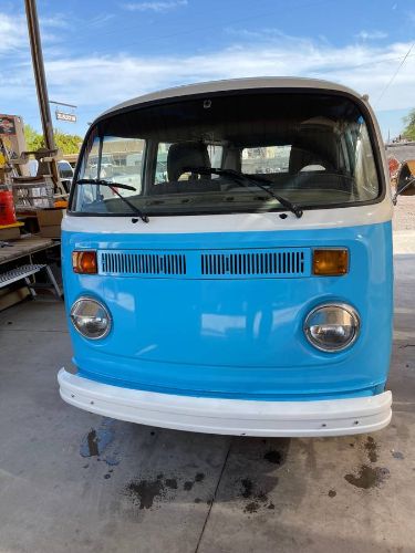 Unknown-Bus-1974-Blue