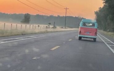 Unknown-Bus-1974-Custom