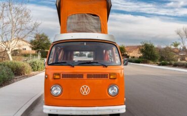 Unknown-Bus-1975-Orange-1