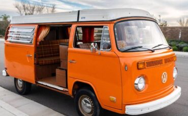 Unknown-Bus-1975-Orange-12