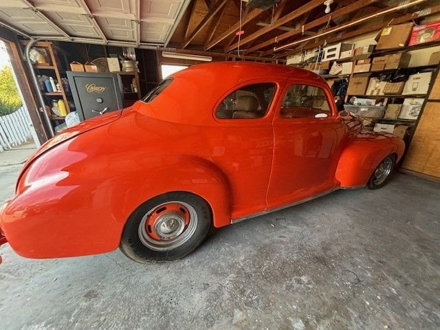 Unknown-Business-coupe-1941-Orange-Tan-6