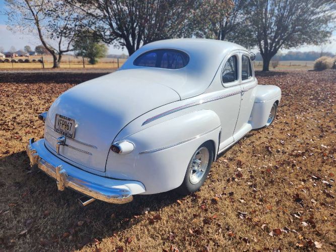 Unknown-Business-coupe-1946-White-1