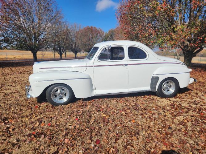 Unknown-Business-coupe-1946-White-17