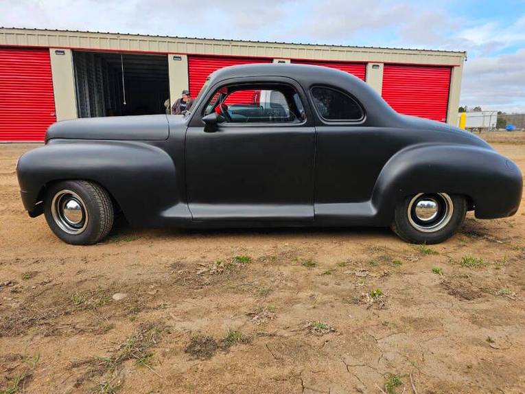 Unknown-Business-coupe-1947-Hot-Rod-Black-1