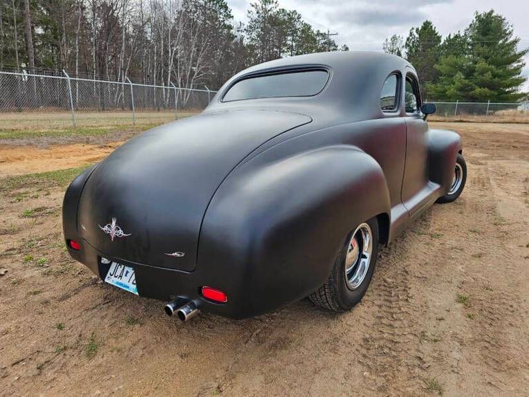 Unknown-Business-coupe-1947-Hot-Rod-Black-10