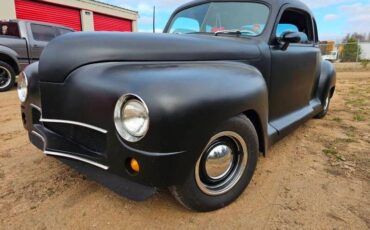 Unknown-Business-coupe-1947-Hot-Rod-Black-13