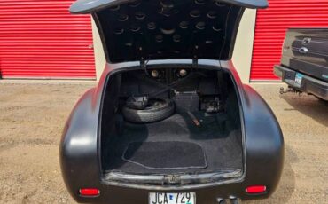 Unknown-Business-coupe-1947-Hot-Rod-Black-8
