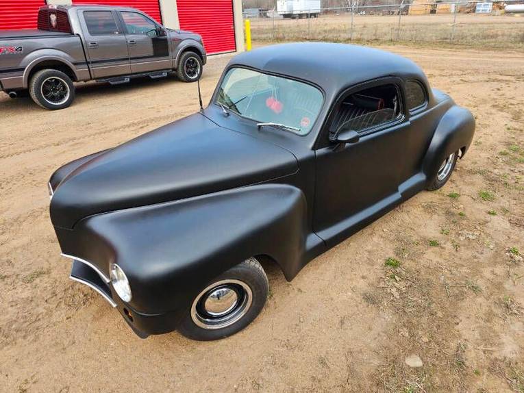 Unknown-Business-coupe-1947-Hot-Rod-Black