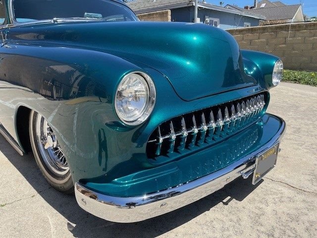 Unknown-Business-coupe-1949-jade-green-metalli-black-14