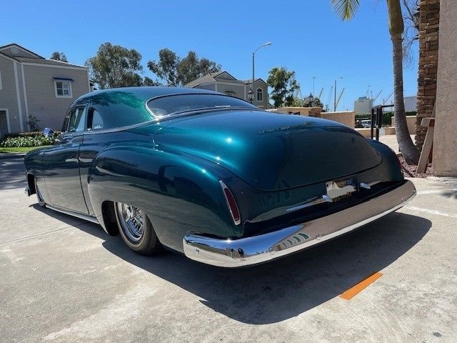 Unknown-Business-coupe-1949-jade-green-metalli-black-20