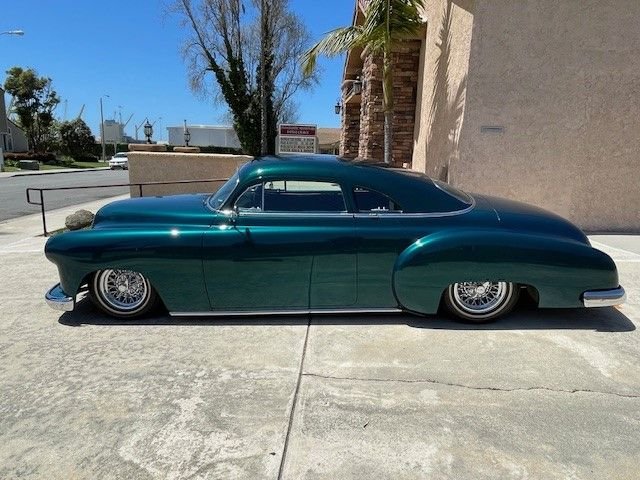 Unknown-Business-coupe-1949-jade-green-metalli-black-4