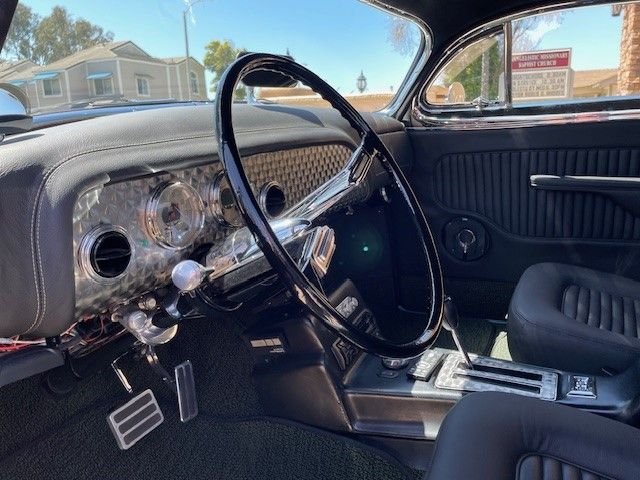Unknown-Business-coupe-1949-jade-green-metalli-black-6