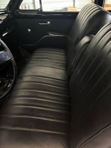 Unknown-Business-coupe-1951-Black-Black-10