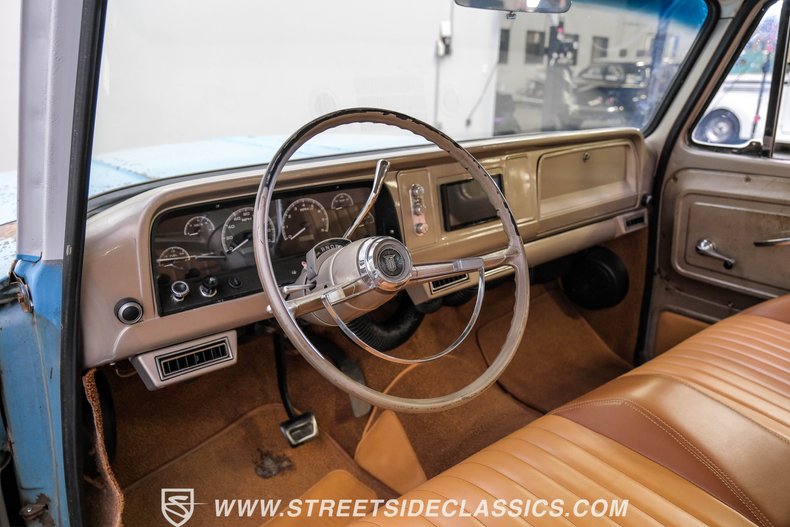 Unknown-C10-1964-Blue-Tan-1