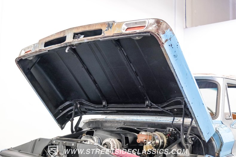 Unknown-C10-1964-Blue-Tan-24