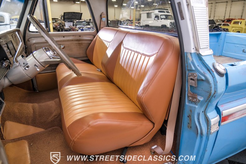 Unknown-C10-1964-Blue-Tan-25