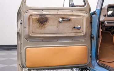 Unknown-C10-1964-Blue-Tan-26
