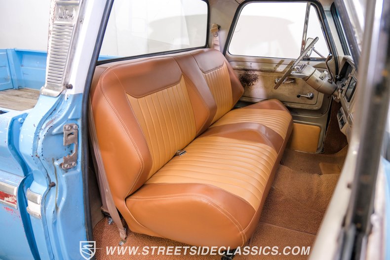 Unknown-C10-1964-Blue-Tan-44