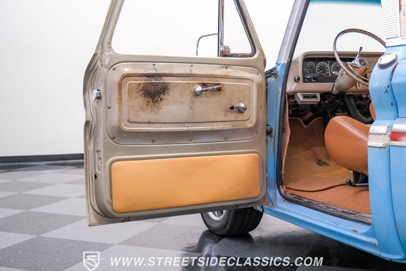 Unknown-C10-1964-Blue-Tan-45