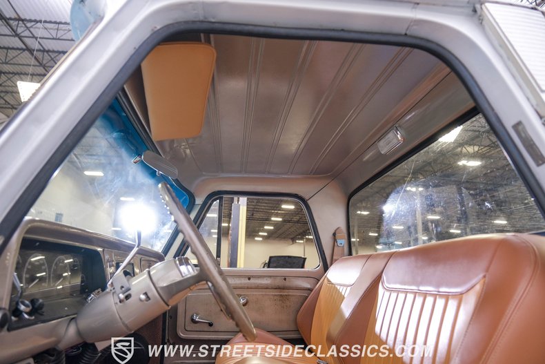 Unknown-C10-1964-Blue-Tan-48