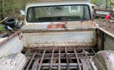 Unknown-C10-1965-10