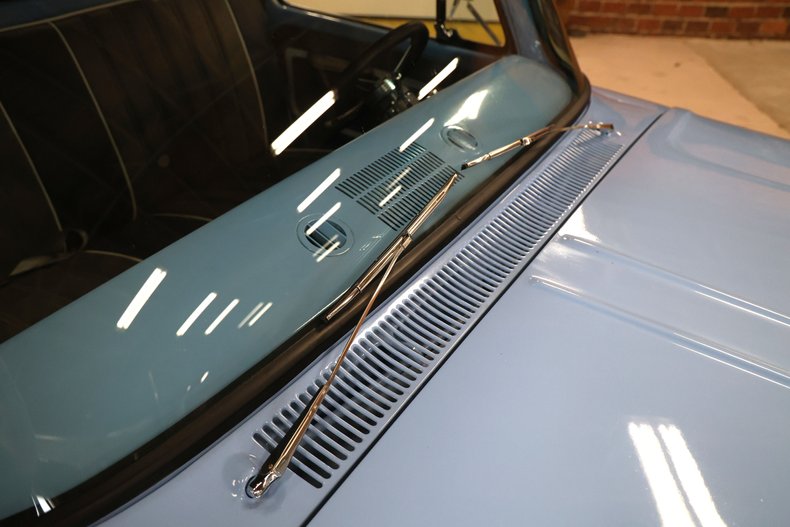 Unknown-C10-1965-Light-Blue-Dark-Blue-18