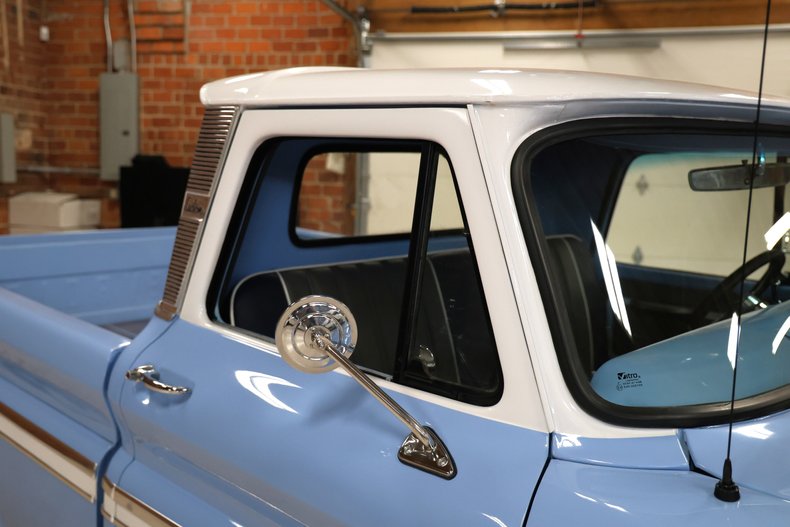 Unknown-C10-1965-Light-Blue-Dark-Blue-19