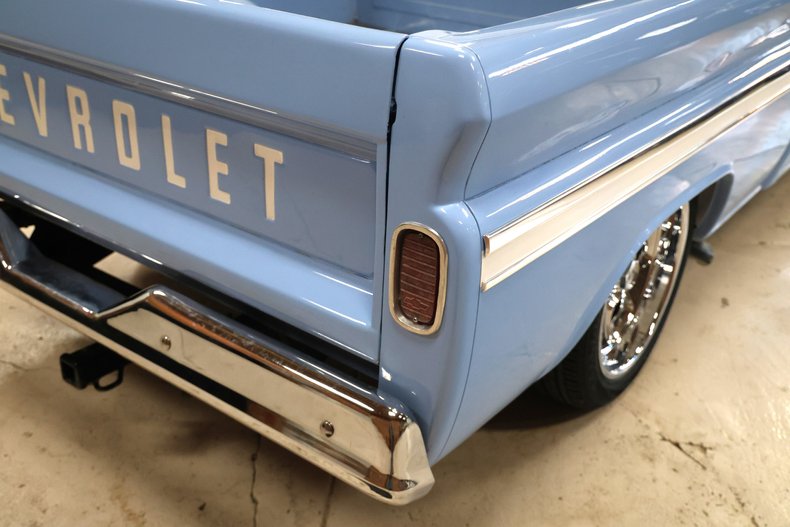 Unknown-C10-1965-Light-Blue-Dark-Blue-41