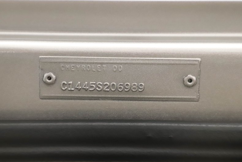 Unknown-C10-1965-Light-Platinum-Metal-Shale-21