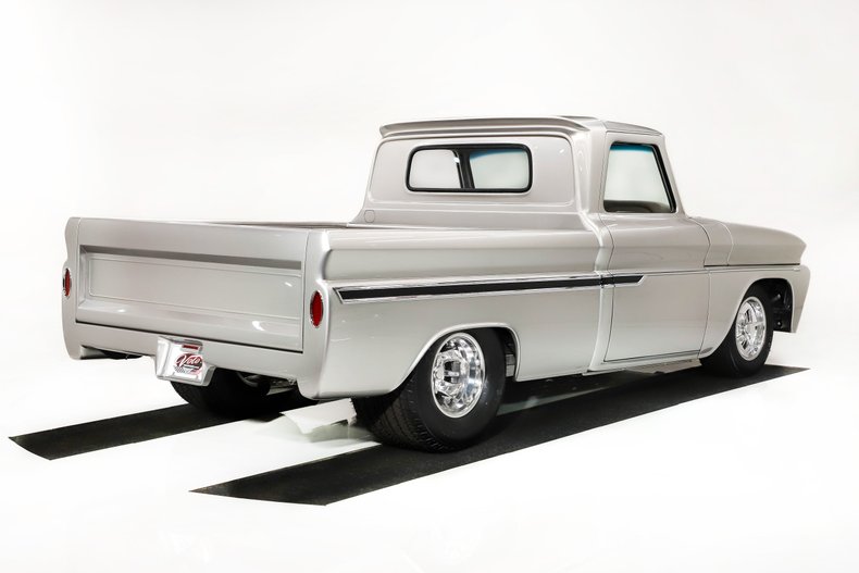 Unknown-C10-1965-Light-Platinum-Metal-Shale-40