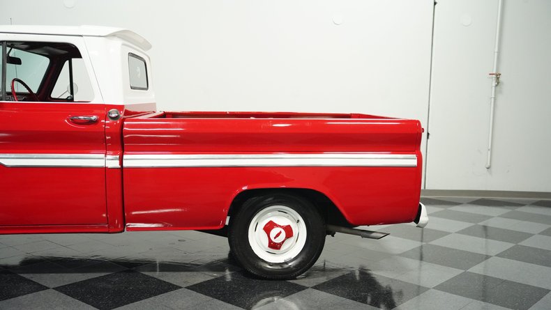 Unknown-C10-1965-Red-Gray-16