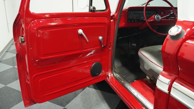 Unknown-C10-1965-Red-Gray-31