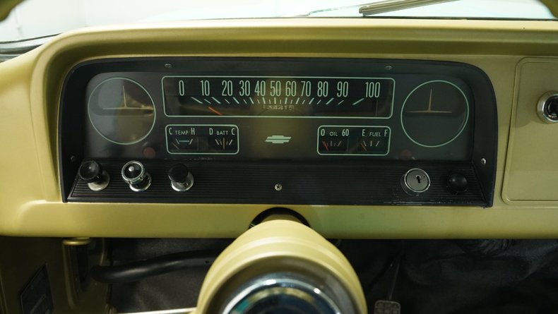 Unknown-C10-1965-Teal-White-38