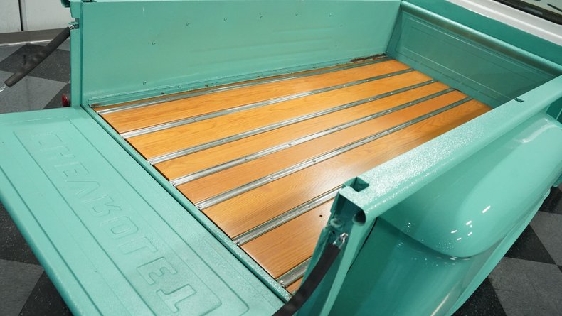 Unknown-C10-1965-Teal-White-7