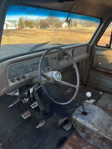 Unknown-C10-1966-7