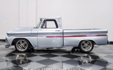 Unknown-C10-1966-Blue-Red