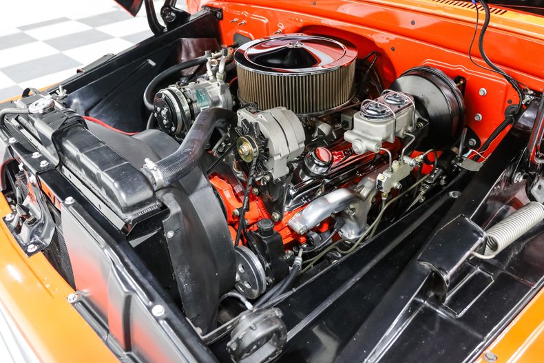 Unknown-C10-1966-Orange-Black-ampamp-White-Ho-11