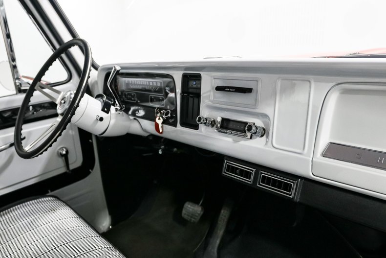 Unknown-C10-1966-Orange-Black-ampamp-White-Ho-7