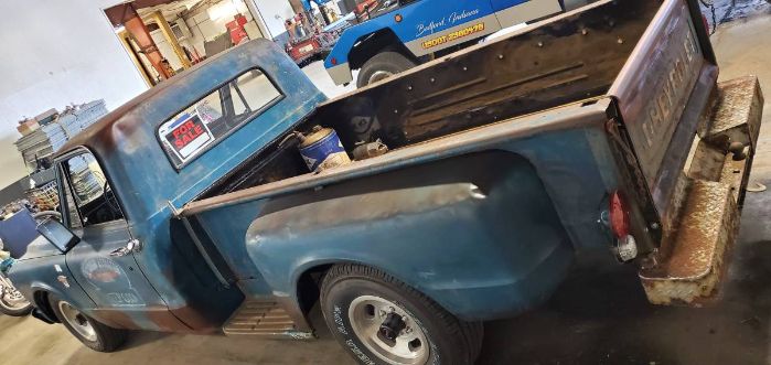 Unknown-C10-1967-Dark-Aqua-6