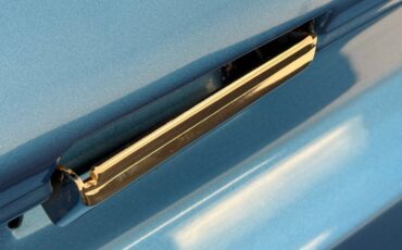 Unknown-C10-1967-Medium-Blue-Metallic-Ivory-15