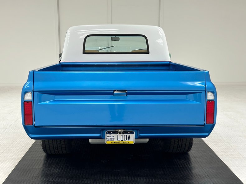 Unknown-C10-1967-Medium-Blue-Metallic-Ivory-3