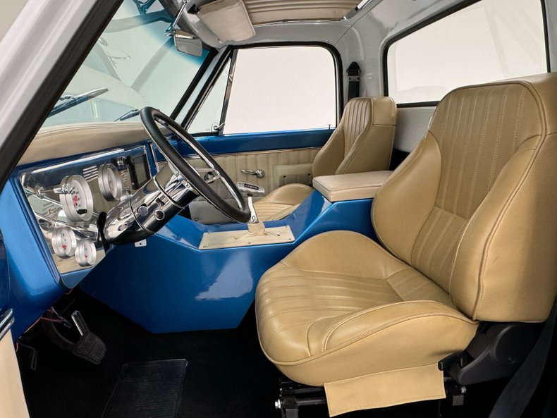 Unknown-C10-1967-Medium-Blue-Metallic-Ivory-34
