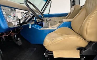 Unknown-C10-1967-Medium-Blue-Metallic-Ivory-36