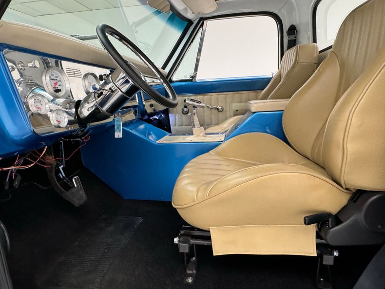 Unknown-C10-1967-Medium-Blue-Metallic-Ivory-36