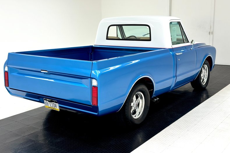 Unknown-C10-1967-Medium-Blue-Metallic-Ivory-4