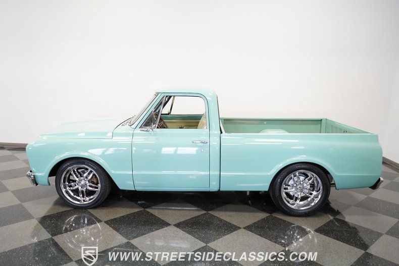 Unknown-C10-1967-Mint-Green-White-1